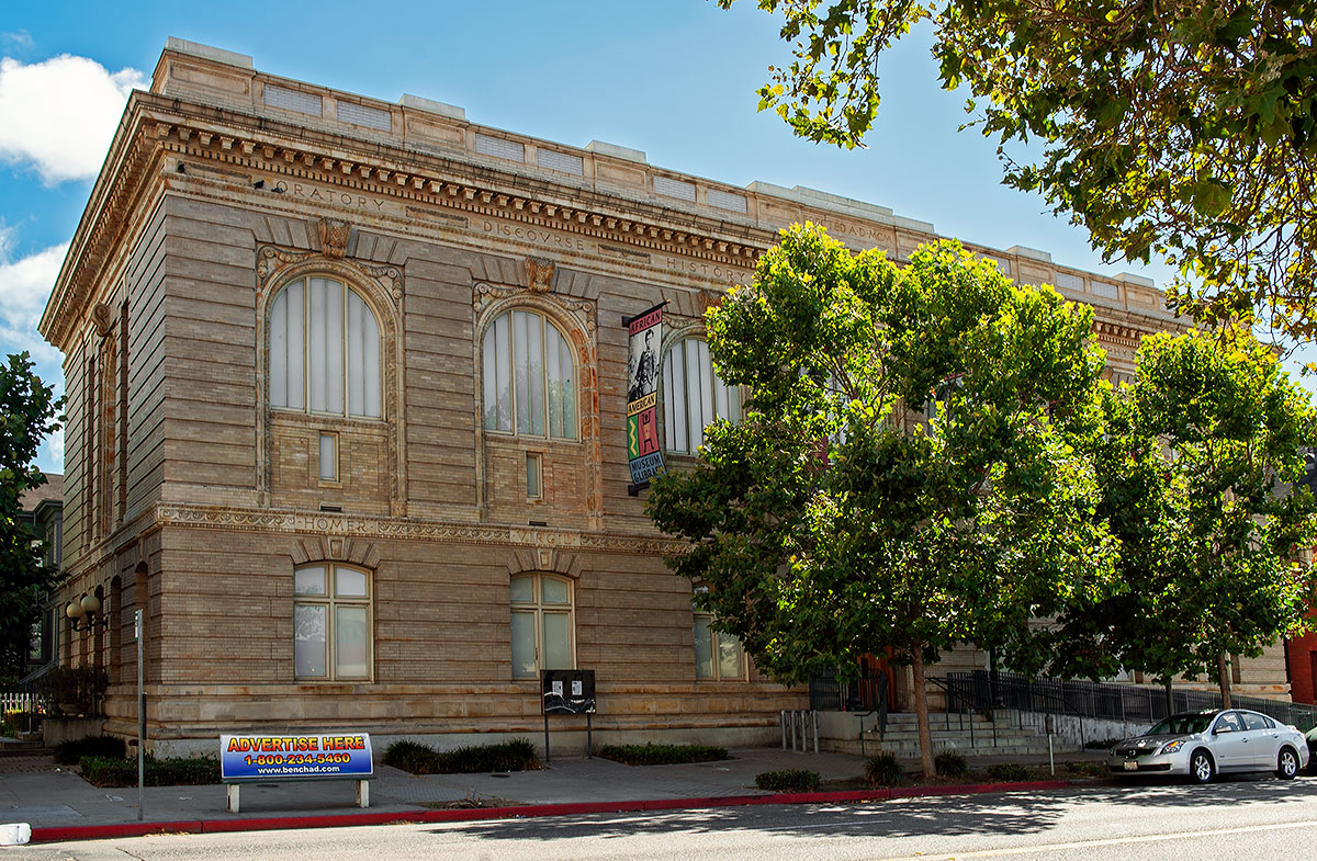 The Oakland Public Library was designed by Bliss & Faville and built 1902.