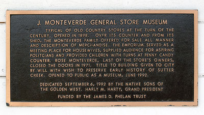 J. Monteverde General Store