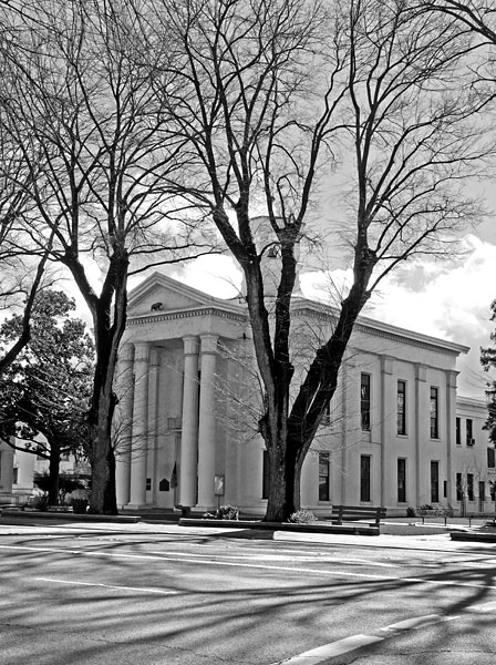 California Historical Landmark 890: Colusa County Courthouse in the Town of Colusa, California