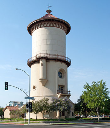 National Register #71000139: Old Water Tower in Fresno, California