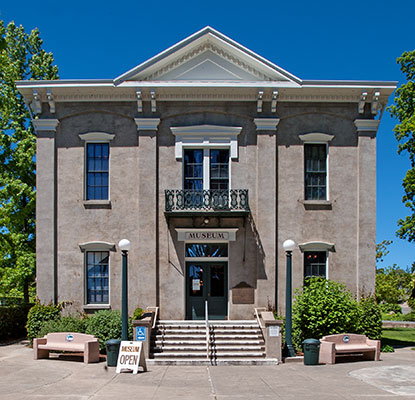 National Register #70000134: Lake County Courthouse in Lakeport