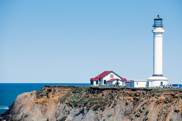 California Historical Landmark #1035: Point Arena Lighthouse 