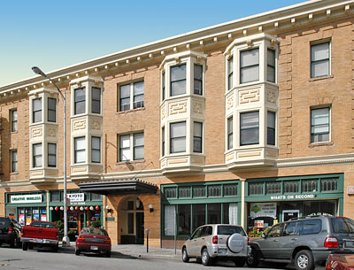 National Register #97001663: Hotel Saint Matthew in San Mateo