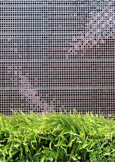 Perforated Copper Facade of de Young Museum