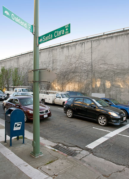 California Historical Landmark 299: Camino of Rancho San Antonio in Oakland, California