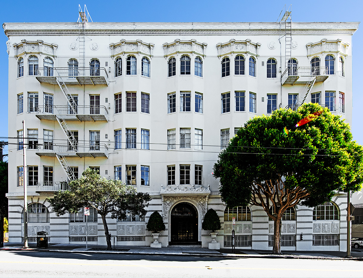 1950 Gough Street on Lafayette Park, designed by H. C. Baumann, built 1926