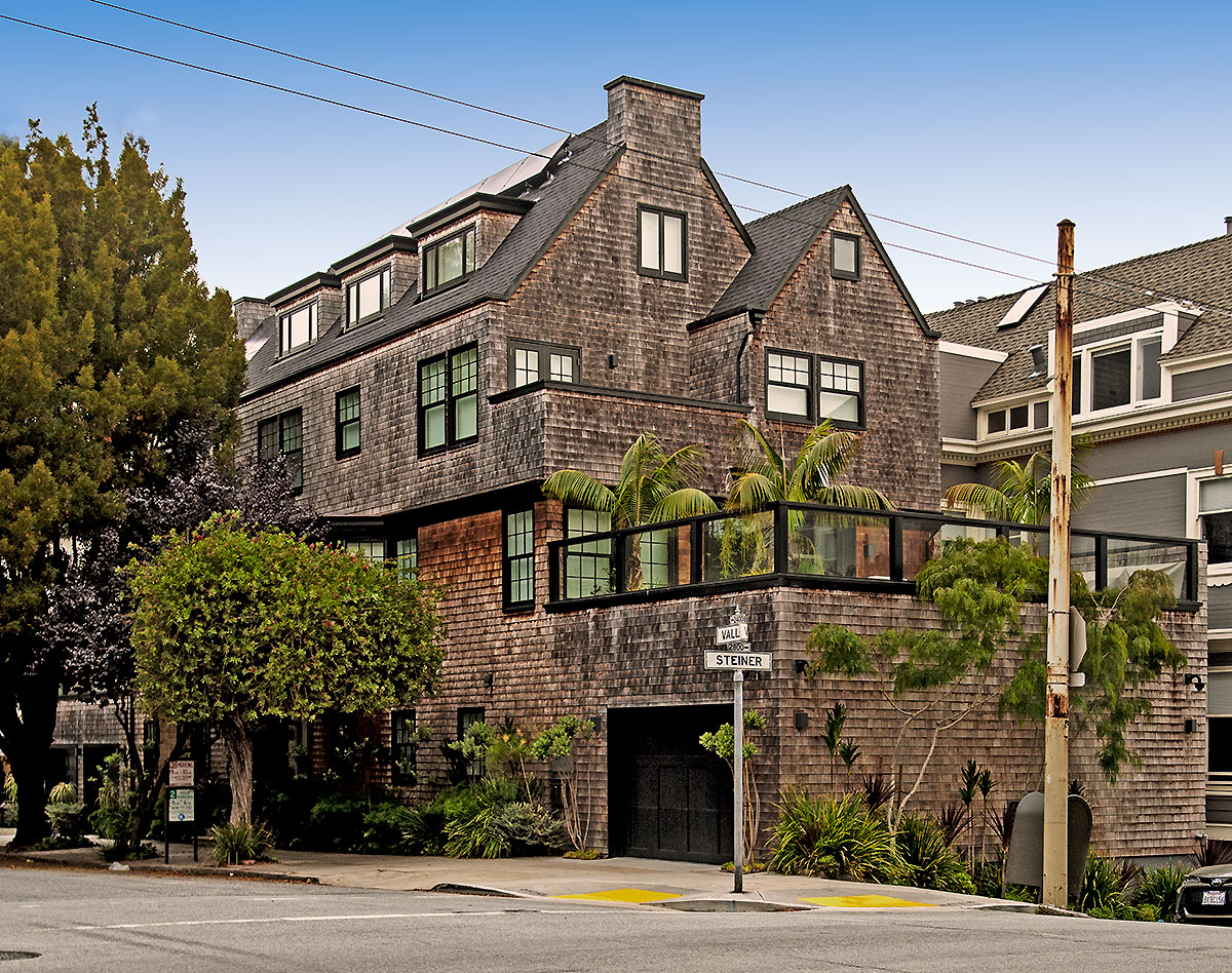 2400 Vallejo Street in Pacific Heights, designed by Albert L. Farr, built 1902