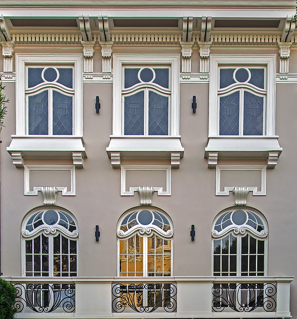 3349-51 Jackson Street in Pacific Heights, designed by Conrad Meussdorffer, built 1908