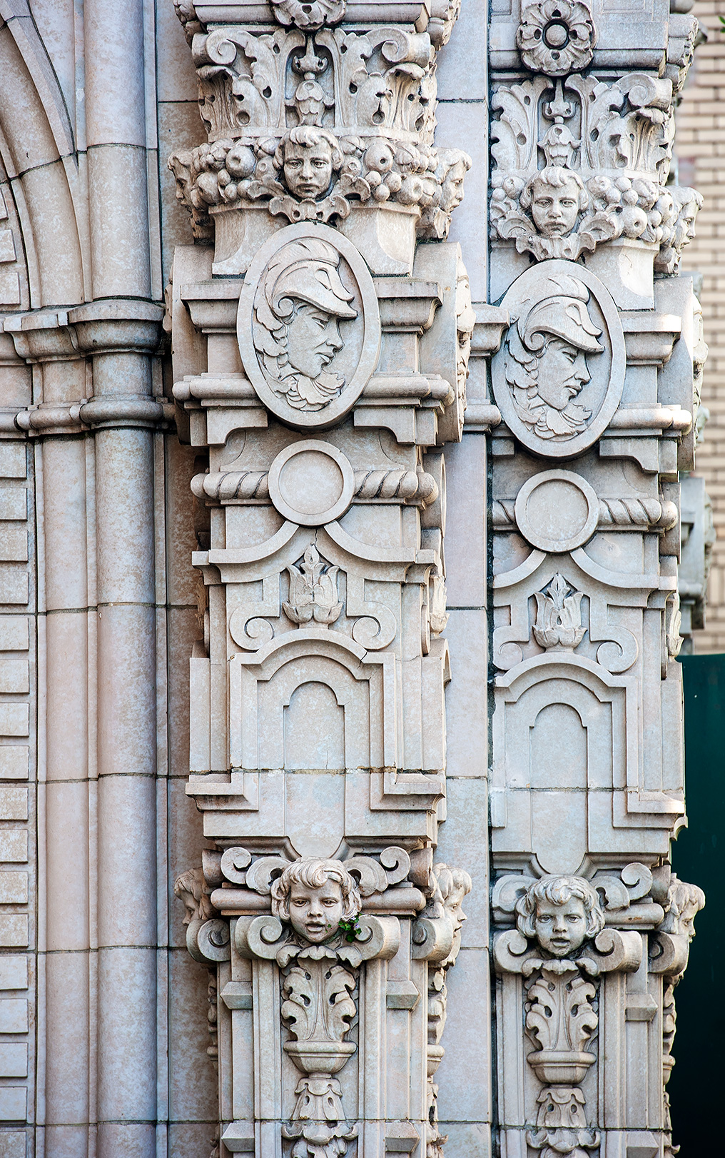 Cathedral Apartments at 1201 California Street on Nob Hill, designed by Weeks & Day, built 1930