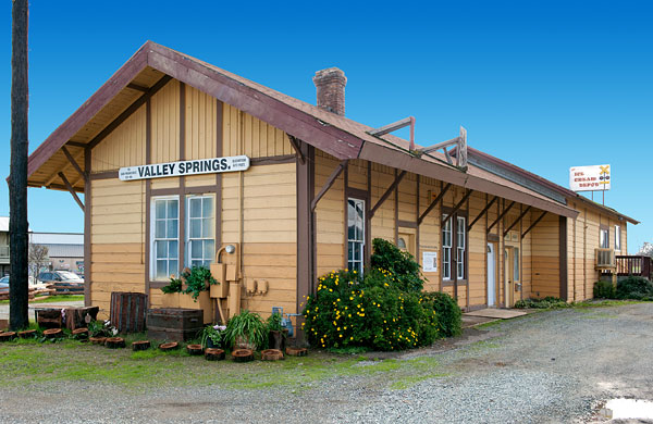 California Historical Landmark #251: Valley Springs