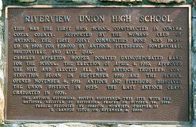 National Register #98001243: Riverview Union High School Building