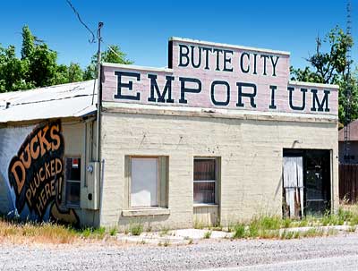 Butte City Emporium on SR 162