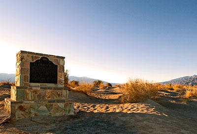 California Historical Landmark #826: Old Stovepipe Wells