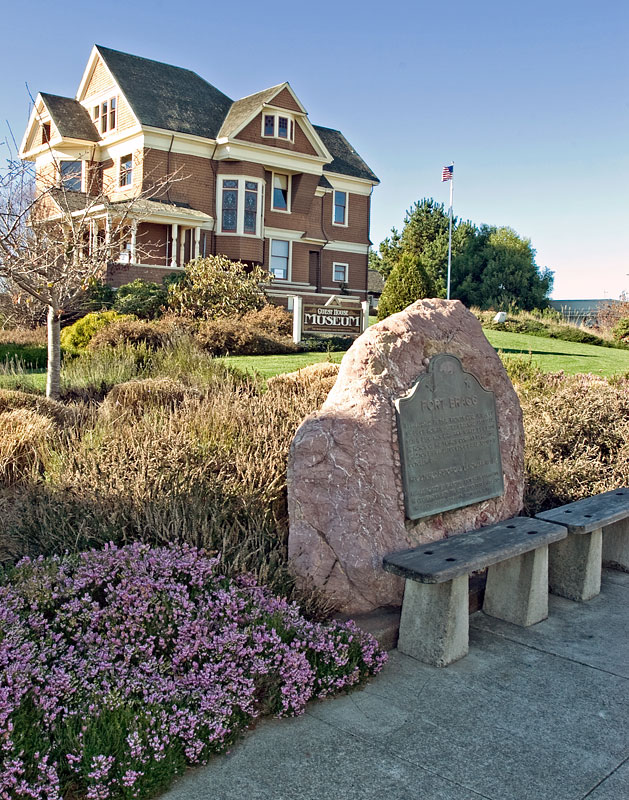 フォートブラッグの土　Fort Bragg California Historical Landmark #615: Fort Bragg in Mendocino