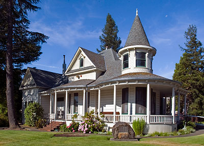 National Register #87002292: Held-Poage House in Ukiah, California
