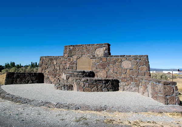 California Historical Landmark 850-2: Site of Tule Lake Relocation Center
