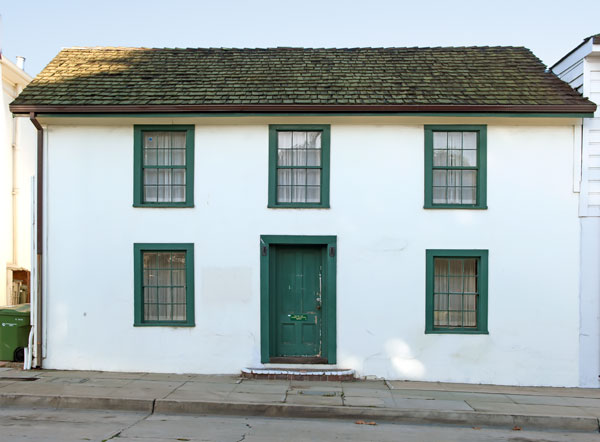 California Historical Landmark #713: Gutiérrez Adobe in Monterey