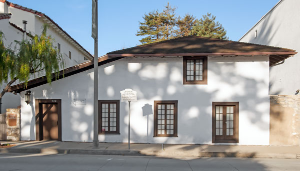 California Historical Landmark #353: House of Four Winds in Monterey