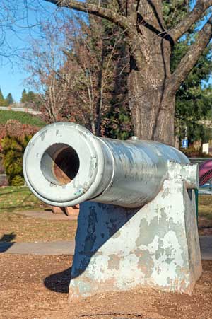 Columbiad Cannon