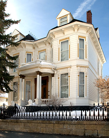 National Register #98001086: King-McBride Mansion in Virginia City