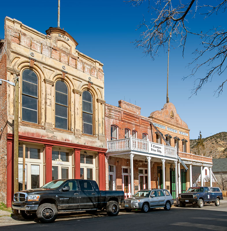 Knights of Pythias Hall, Clamper Builder and Miner