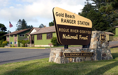 National Register #86000818: Gold Beach Ranger Station