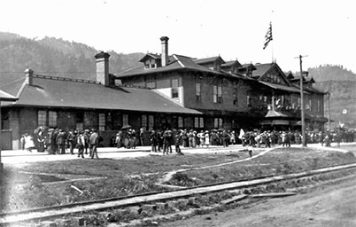 Ashland Depot Hotel in 1890