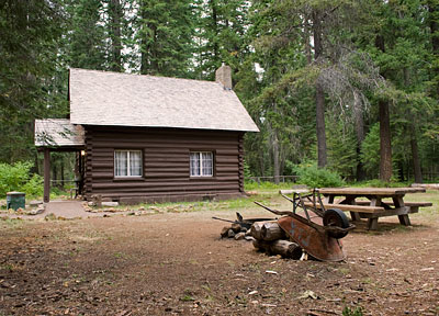 National Register #00000462: Big Elk Guard Station in Rogue River National Forest