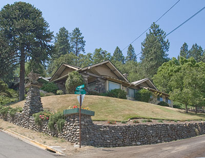 National Register #81000486: Boslough-Claycomb House in Ashland