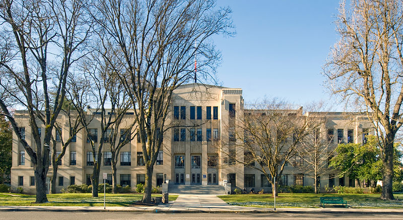 Jackson County Courthouse