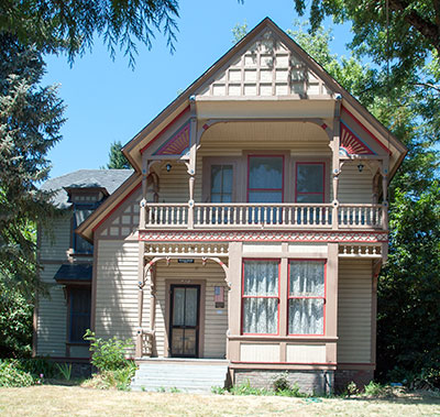 National Register #84003020: Robert and Lucy McLean House in Grants Pass