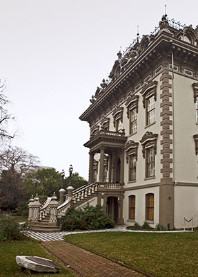 California Landmark 614: Leland Stanford House in Sacramento