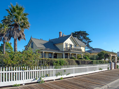 Point of Historic Interest: Cass House in Cayucos