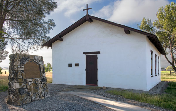 California Historical Landmark 542: Estrella Adobe Church