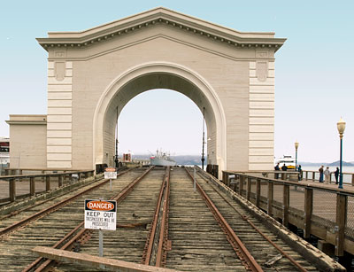 Port of San Francisco Embarcadero Historic District: Pier 43