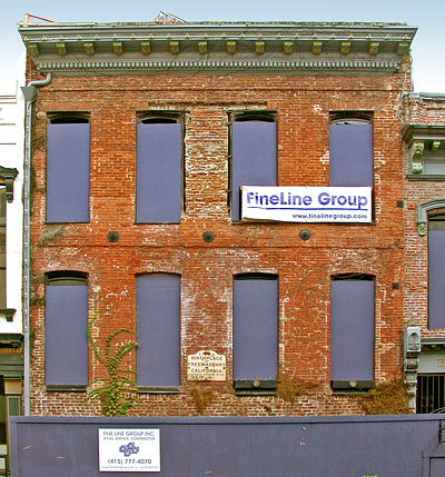 San Francisco Landmark 10: Genella Building in 2002