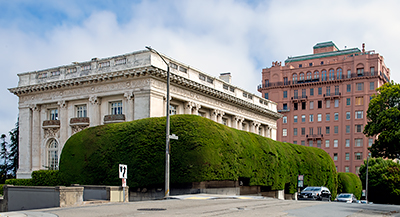 Spreckels Mansion and 2006 Washington Street in San Francisco