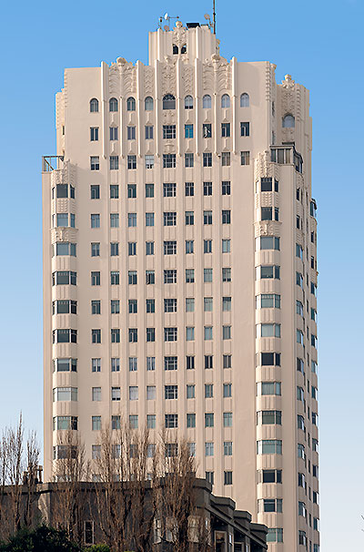 Bellaire Tower at 1101 Green Street