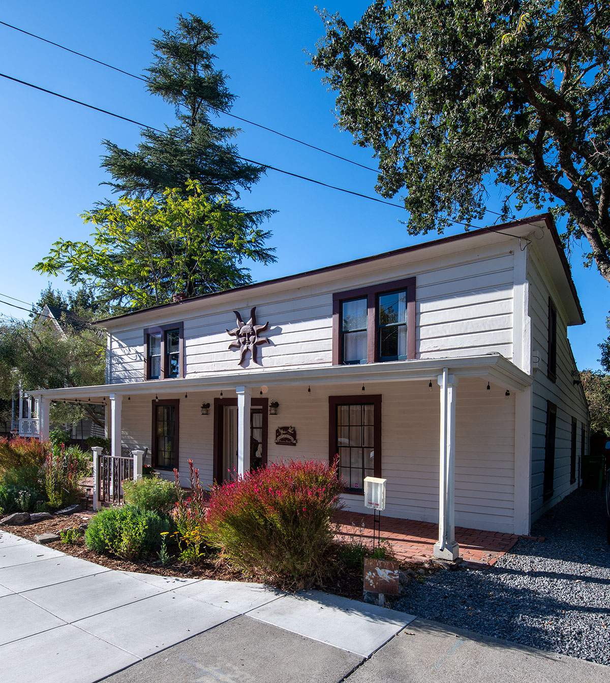 Residence at 180 East Napa Street