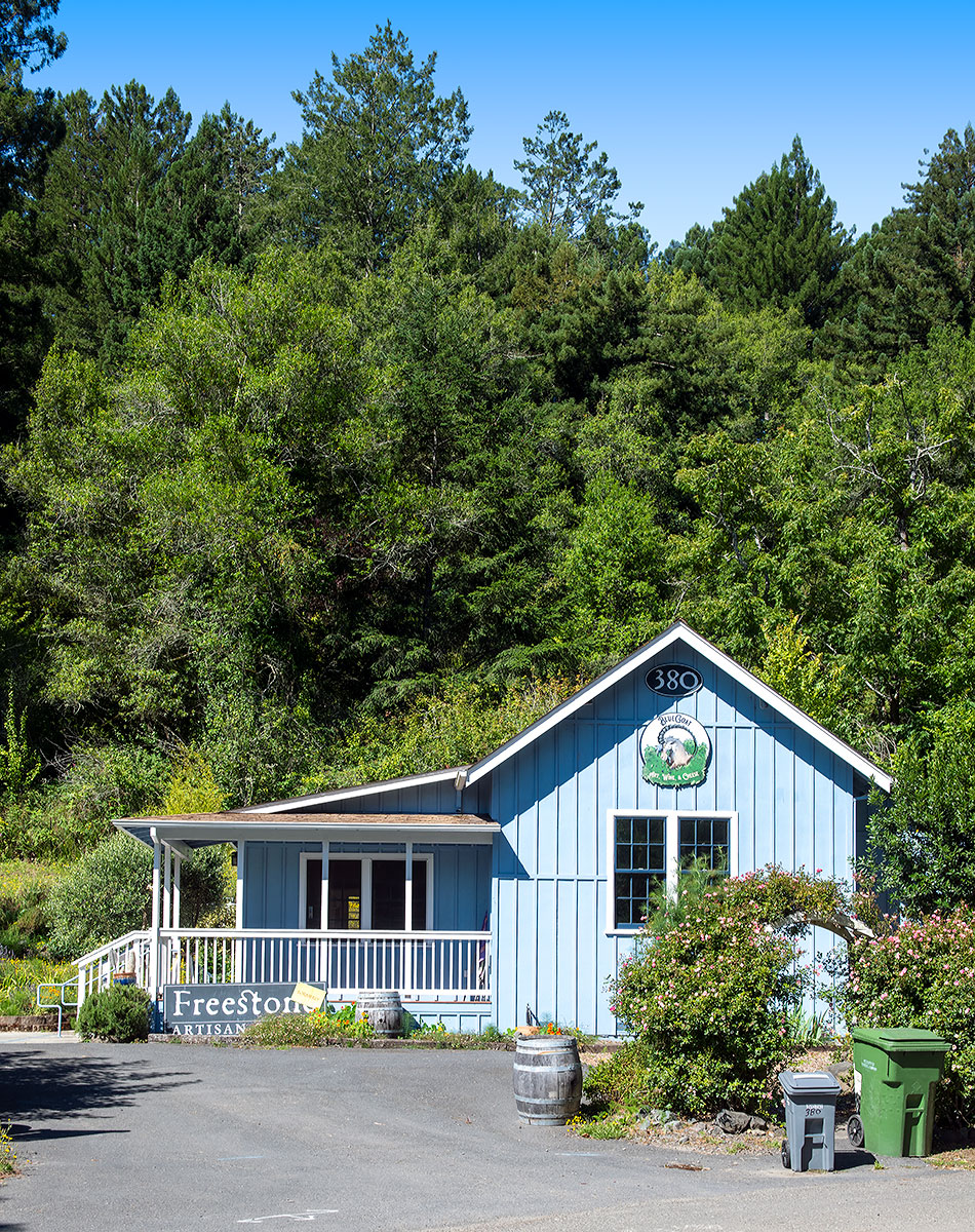 380 Bohemian Highway in Freestone