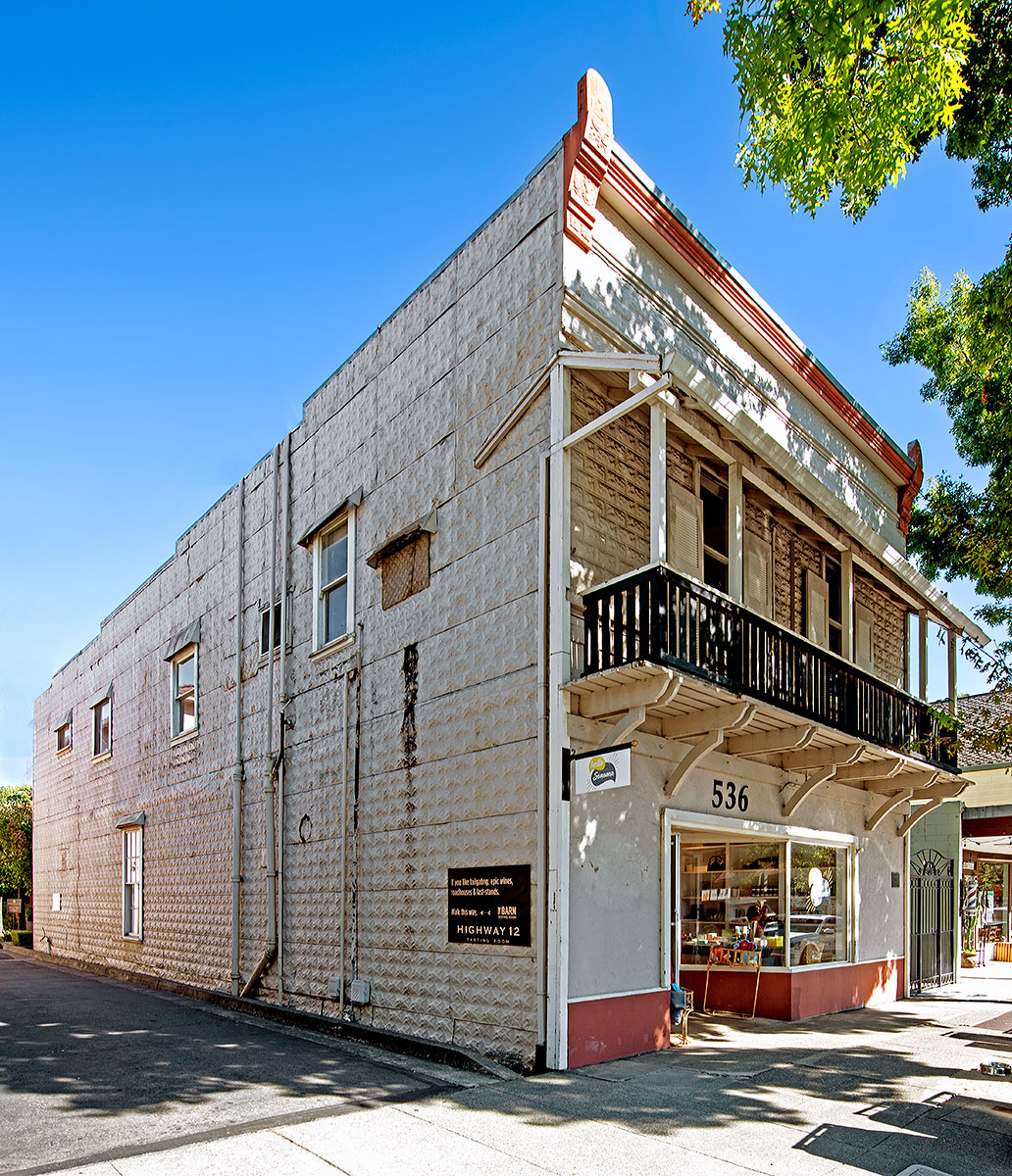 536 Broadway South of Sonoma Plaza