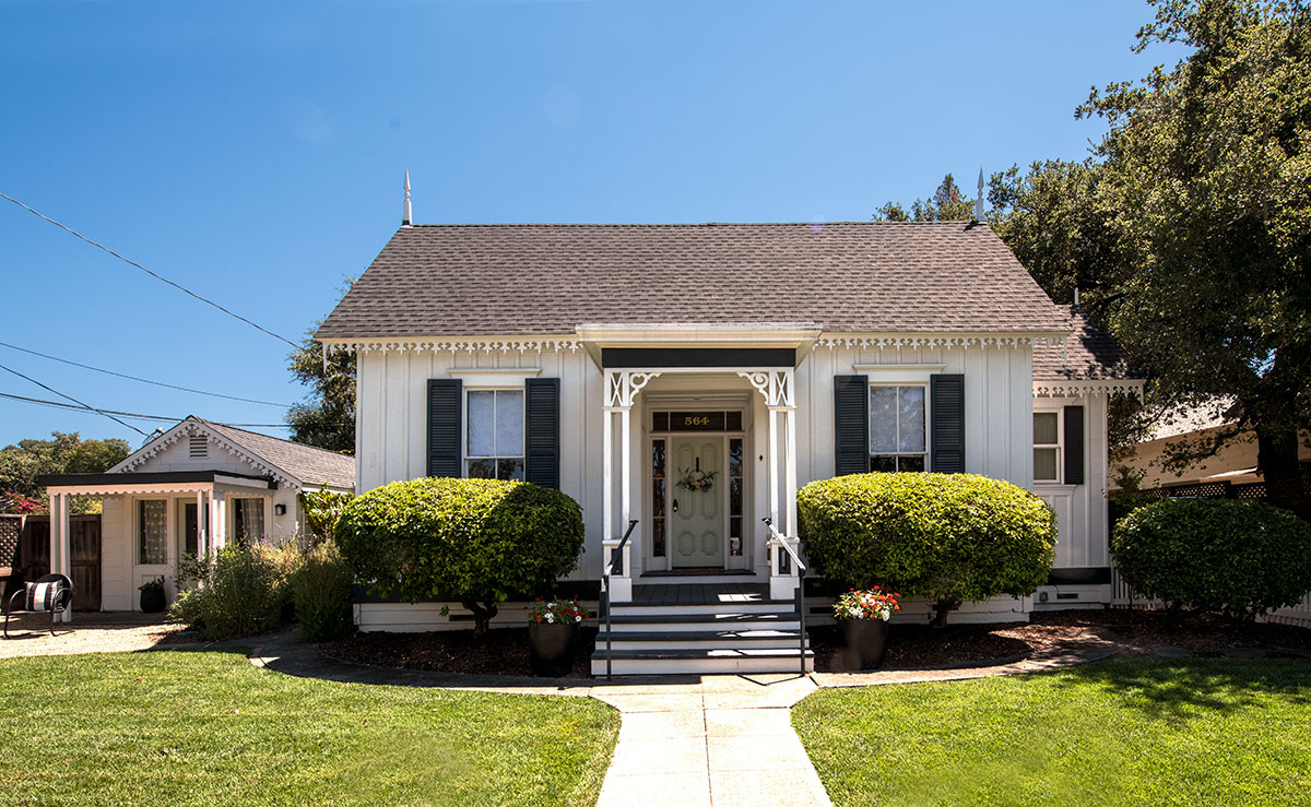 Julius Poppe House