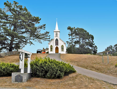 California Historical Landmark #820: Saint Teresa of Avila Church in Bodega