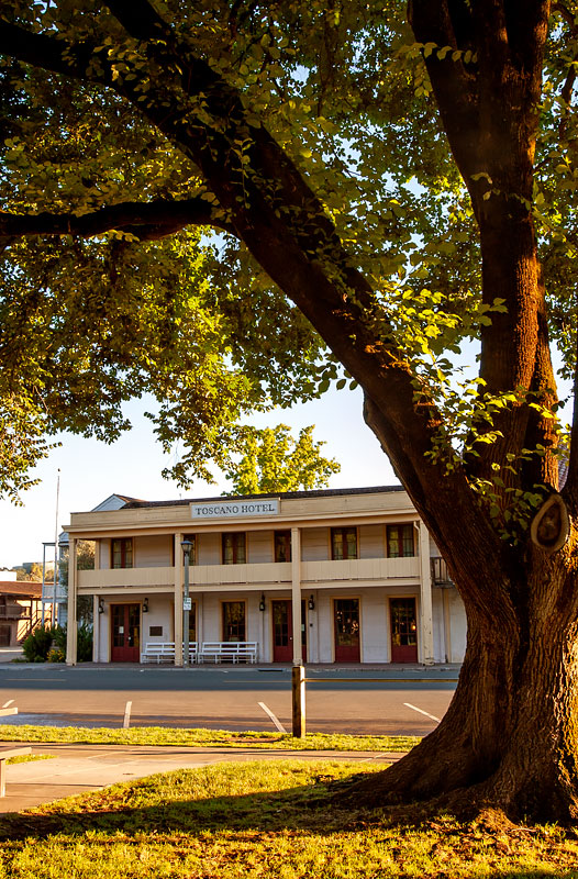 Sonoma Plaza and Toscano Hotel