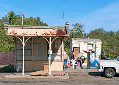 National Register #79003464: Shell Gas Station in La Grange, California