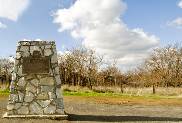 California Historical Landmark #423: Chinese Camp