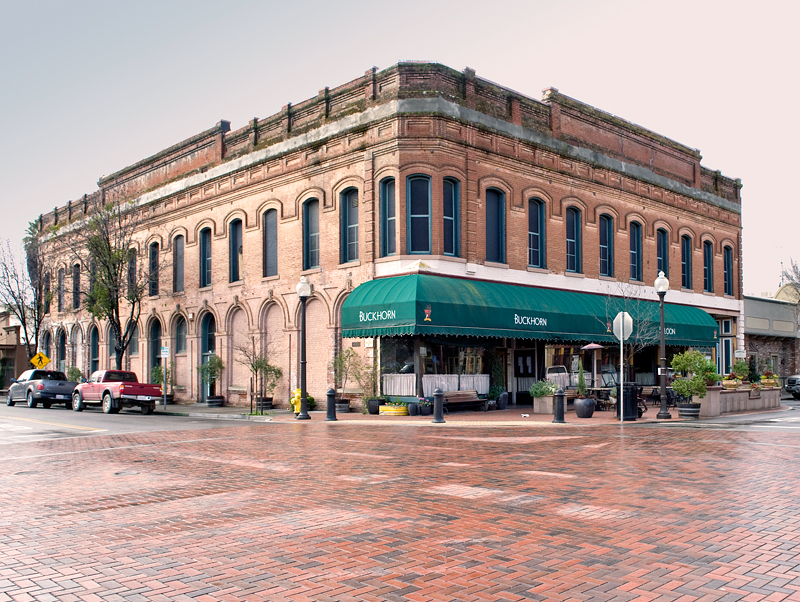 Downtown Winters Historic District: DeVilbiss Hotel